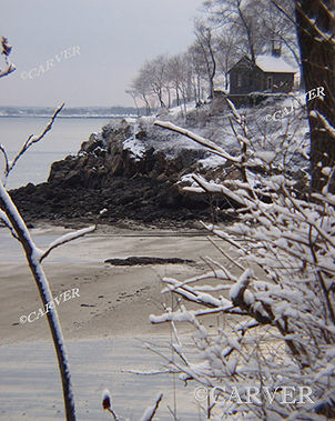 A Muted Beach Scene
Mingo Beach off of Hale St. in Beverly, MA shortly after a light snowfall.
Keywords: Beverly; coast; winter; snow; ice; beach; Mingo; ocean; photograph; picture; print